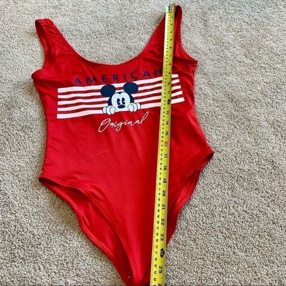 Disney American original Mickey Mouse red swimsuit - Picture 6 of 7